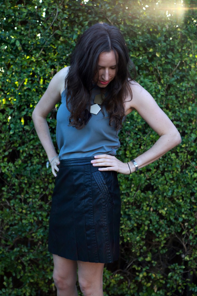DIY-upcycled-leather-skirt