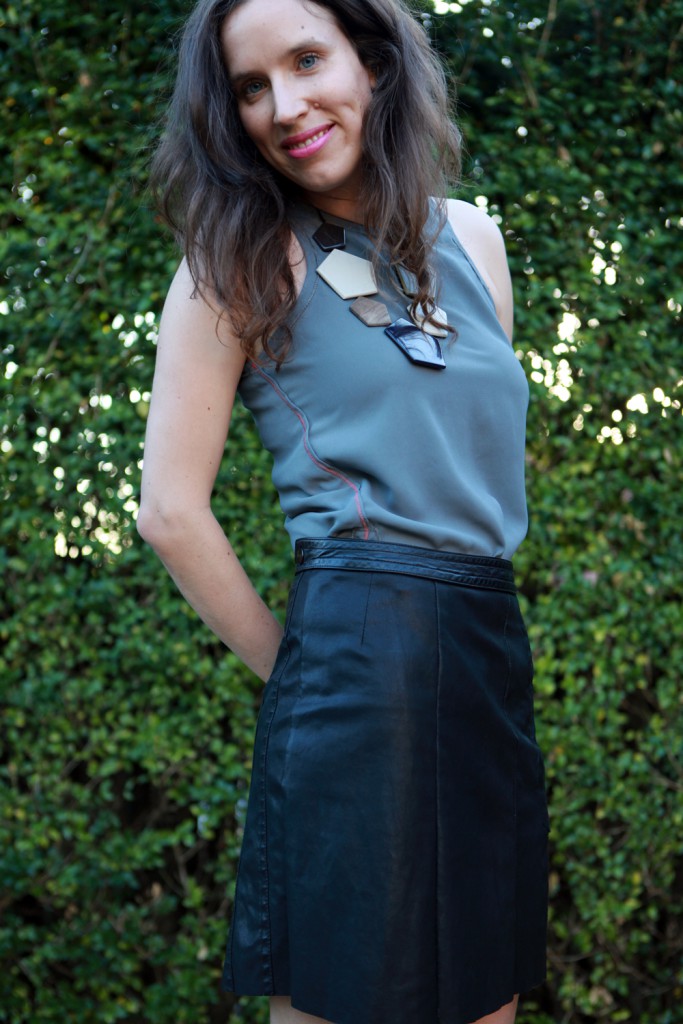 DIY-upcycled-leather-skirt-front